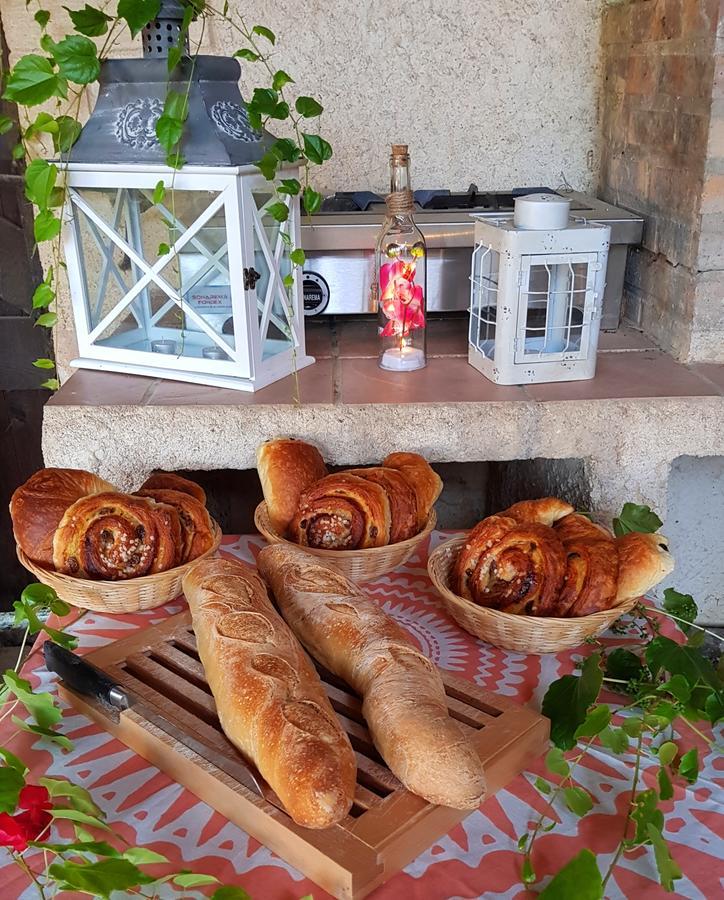 Bed and Breakfast Domaine De Potofayol Lacropte Экстерьер фото